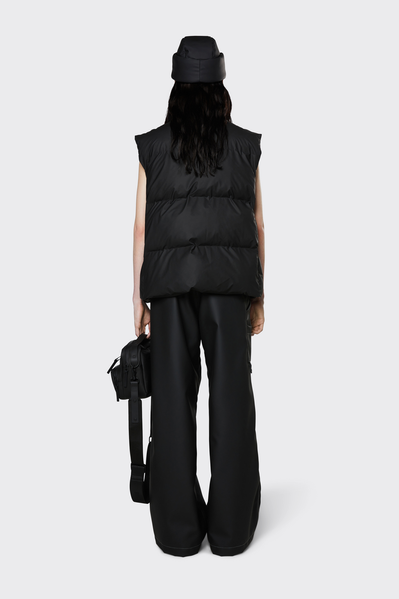 Black Boxy Puffer Vest - Outerwear - Wolfe Co. Apparel and Goods